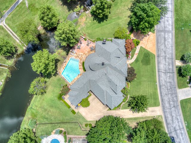 10615 S Fir Avenue, Jenks, OK 74037
