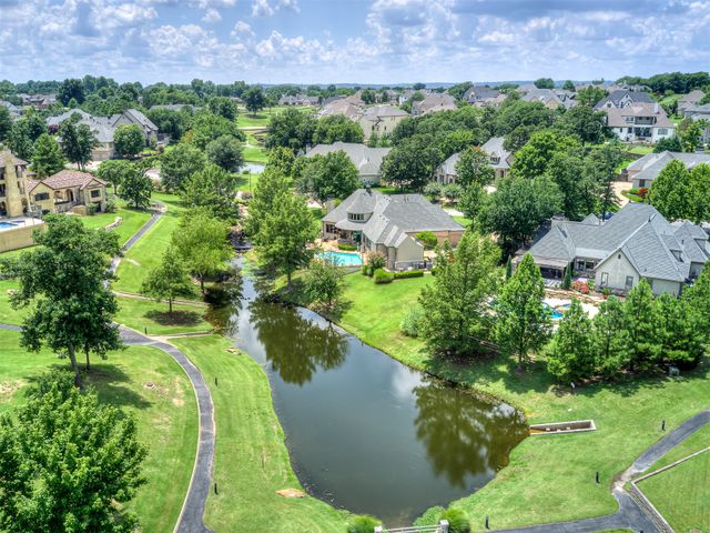 10615 S Fir Avenue, Jenks, OK 74037