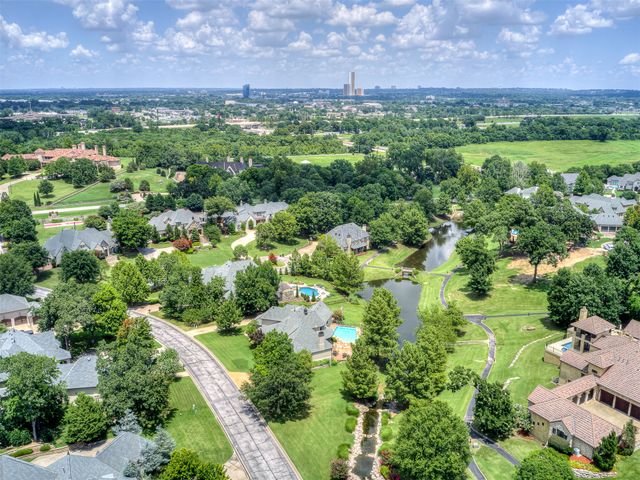 10615 S Fir Avenue, Jenks, OK 74037