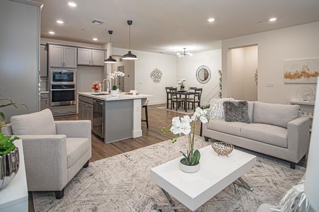 10352 CHARLES MORRIS Way, Elk Grove, CA 95757