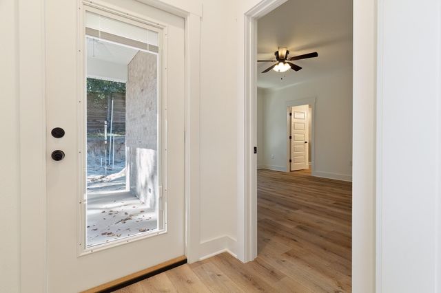 807 S B S Cedar Avenue, Niceville, FL 32578