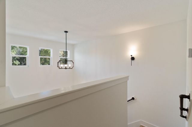 807 S B S Cedar Avenue, Niceville, FL 32578