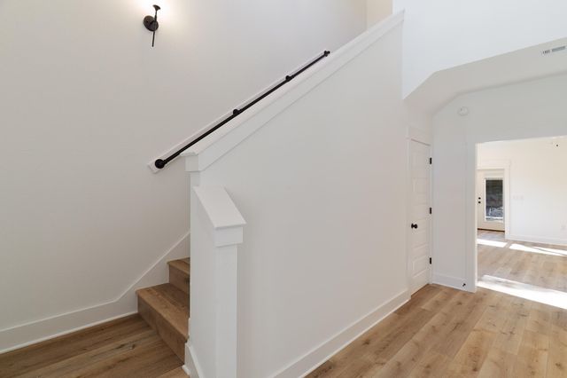 807 S B S Cedar Avenue, Niceville, FL 32578