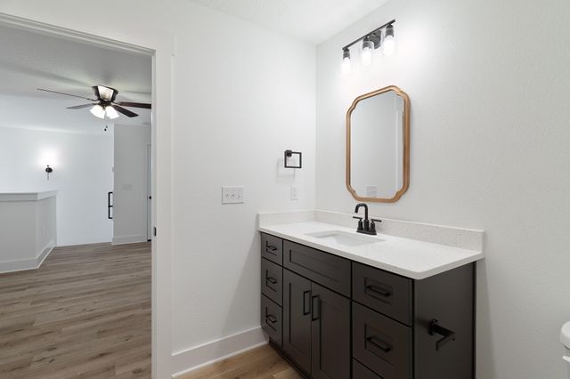 807 S B S Cedar Avenue, Niceville, FL 32578