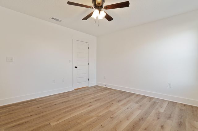 807 S B S Cedar Avenue, Niceville, FL 32578