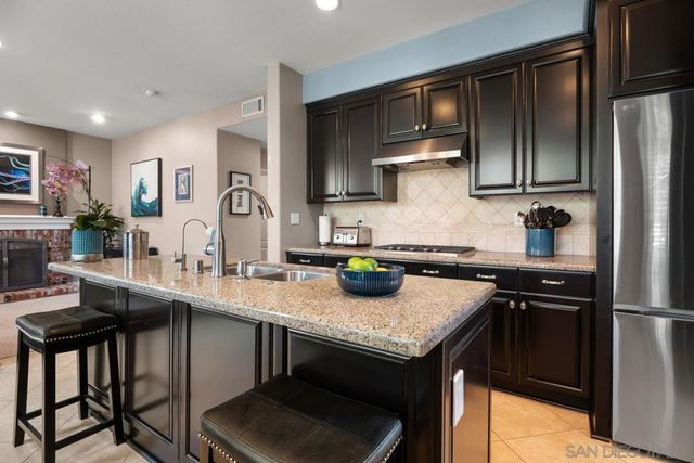 12425 Caminito Valioso, San Diego, CA 92130