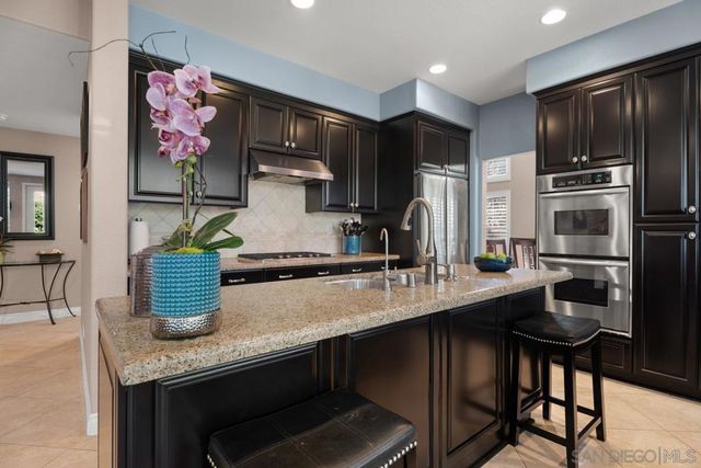 12425 Caminito Valioso, San Diego, CA 92130