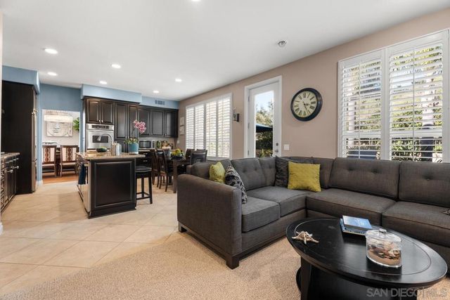 12425 Caminito Valioso, San Diego, CA 92130