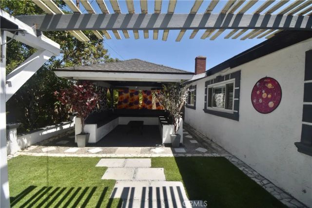 2606 S Poplar, Santa Ana, CA 92704