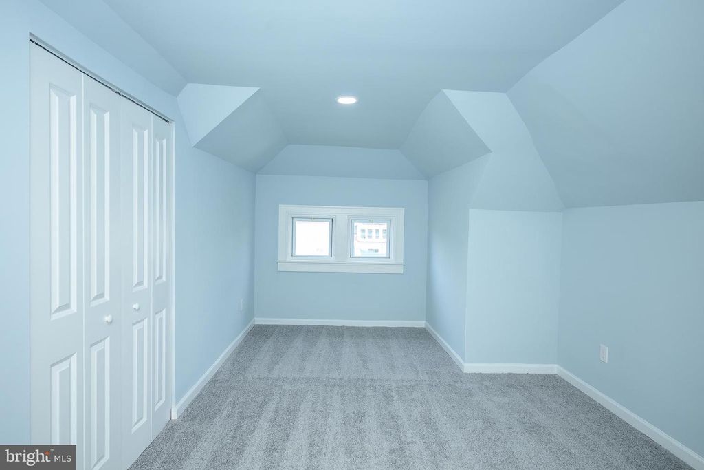 Image 43 of property listing at 3414 GWYNNS FALLS PKWY, Baltimore, MD 21216