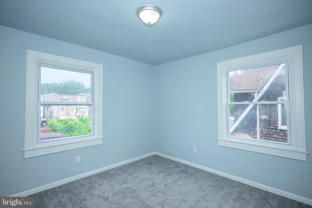 Image 56 of property listing at 3414 GWYNNS FALLS PKWY, Baltimore, MD 21216