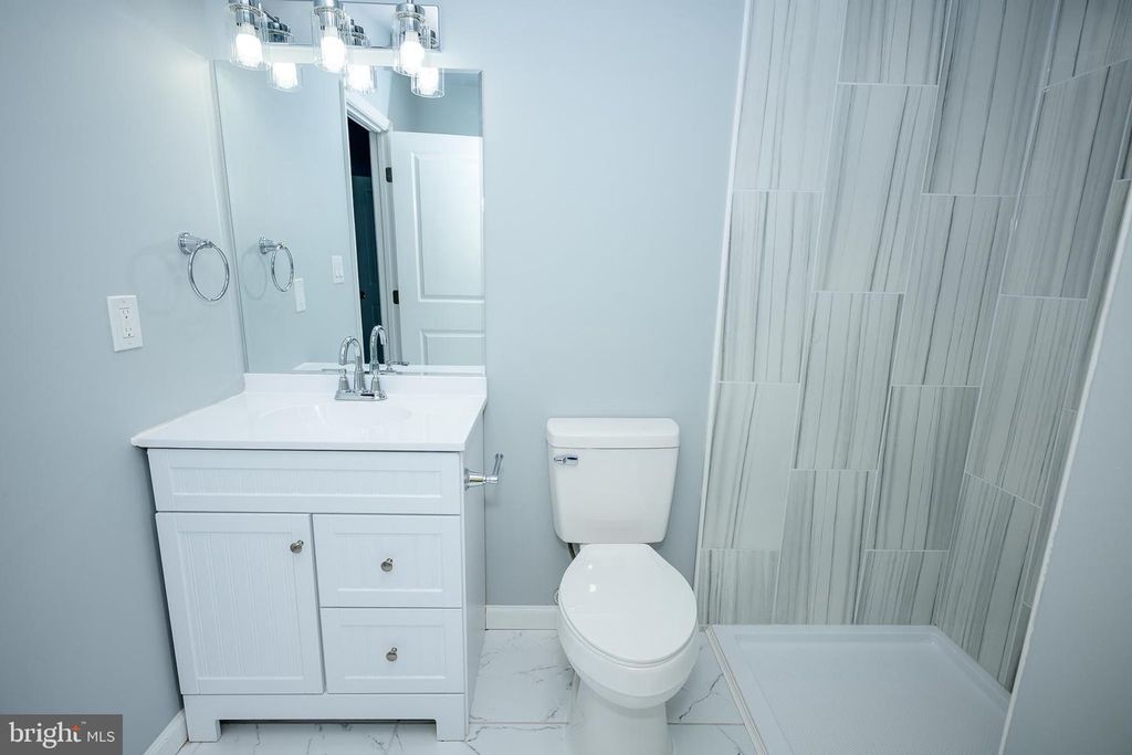 Image 66 of property listing at 3414 GWYNNS FALLS PKWY, Baltimore, MD 21216