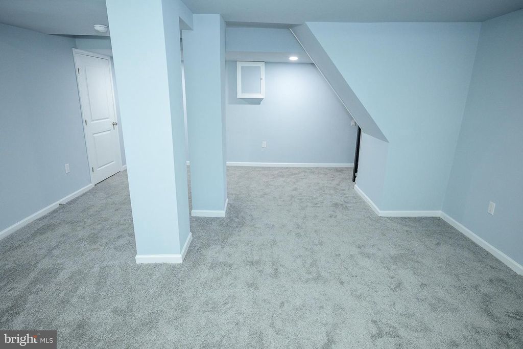 Image 76 of property listing at 3414 GWYNNS FALLS PKWY, Baltimore, MD 21216