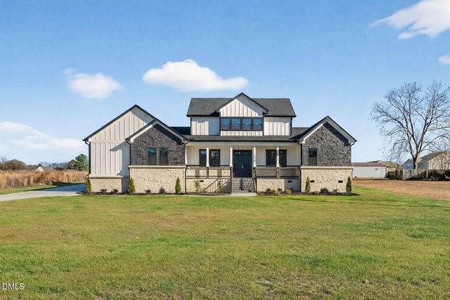 658 James Norris Road, Angier, NC 27501