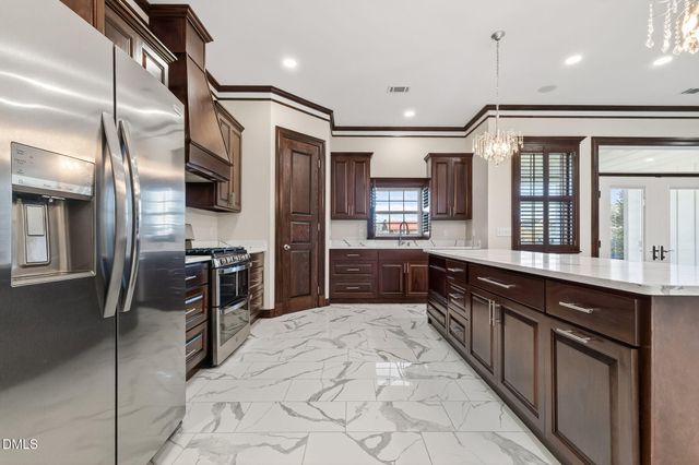 658 James Norris Road, Angier, NC 27501