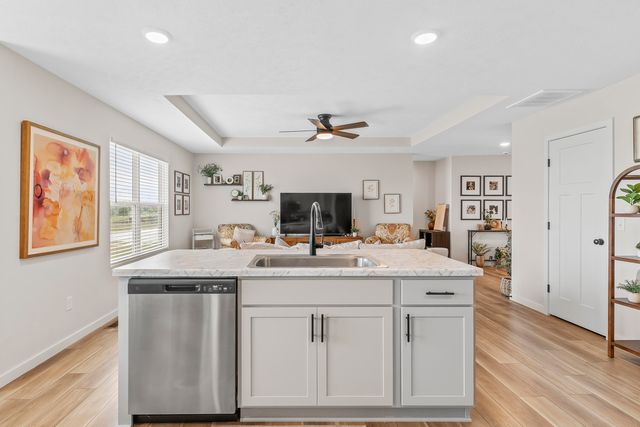 578 W Oak Lawn Street, Rogersville, MO 65742