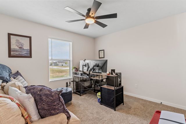 578 W Oak Lawn Street, Rogersville, MO 65742