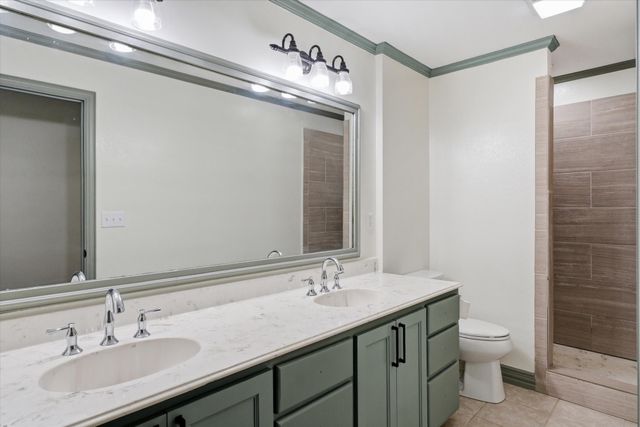 804 S Buffalo Street, Canton, TX 75103