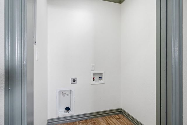 804 S Buffalo Street, Canton, TX 75103