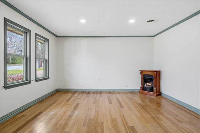 804 S Buffalo Street, Canton, TX 75103