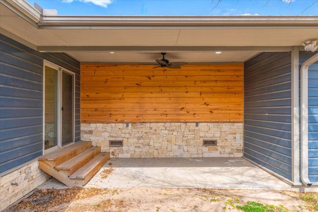 804 S Buffalo Street, Canton, TX 75103