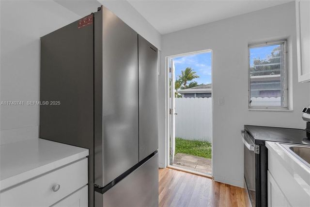 6340 Dawson Street, Hollywood, FL 33023