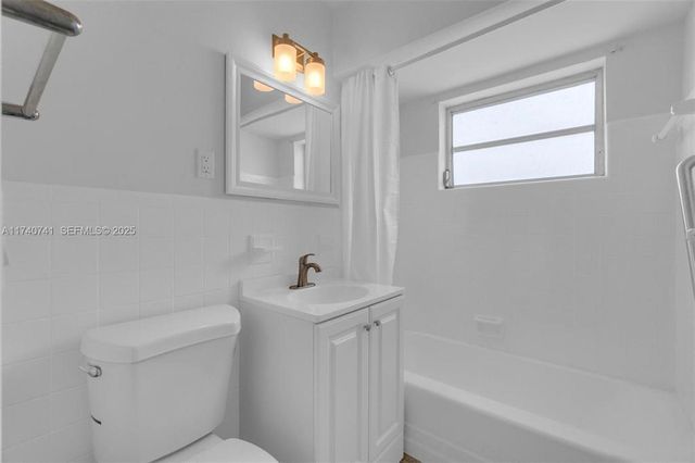 6340 Dawson Street, Hollywood, FL 33023