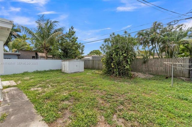 6340 Dawson Street, Hollywood, FL 33023