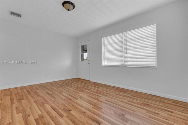 6340 Dawson Street, Hollywood, FL 33023