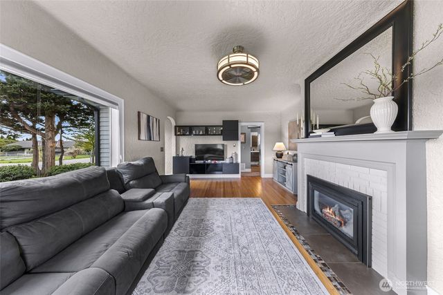 17645 McLean Road, Mount Vernon, WA 98273
