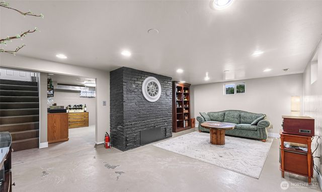 17645 McLean Road, Mount Vernon, WA 98273