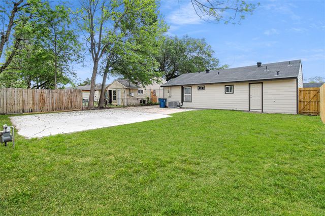 905 Longley Street, South Houston, TX 77587