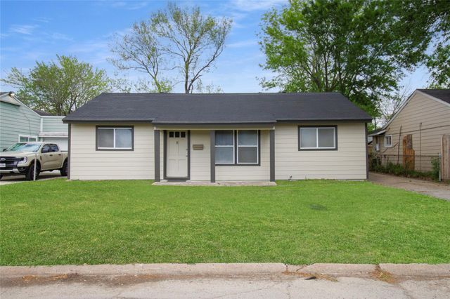 905 Longley Street, South Houston, TX 77587