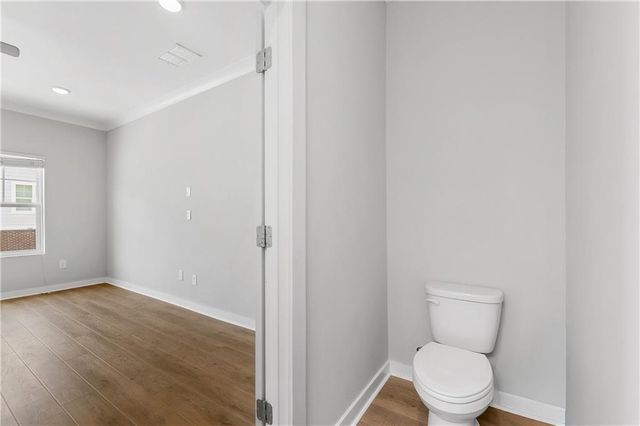 2021 Ocean Dr NW, Atlanta, GA 30318