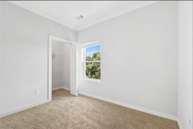 2021 Ocean Dr NW, Atlanta, GA 30318