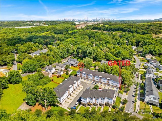 2021 Ocean Dr NW, Atlanta, GA 30318
