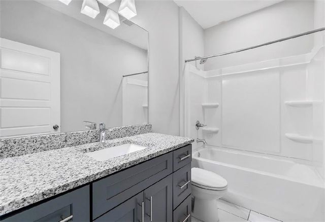 2021 Ocean Dr NW, Atlanta, GA 30318