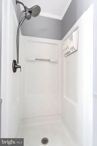 346 LAKEVIEW AVE, Drexel Hill, PA 19026