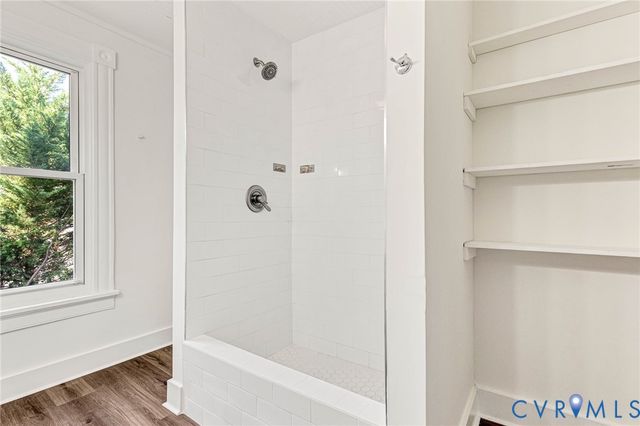 17033 N Telegraph Rd, Doswell, VA 23047