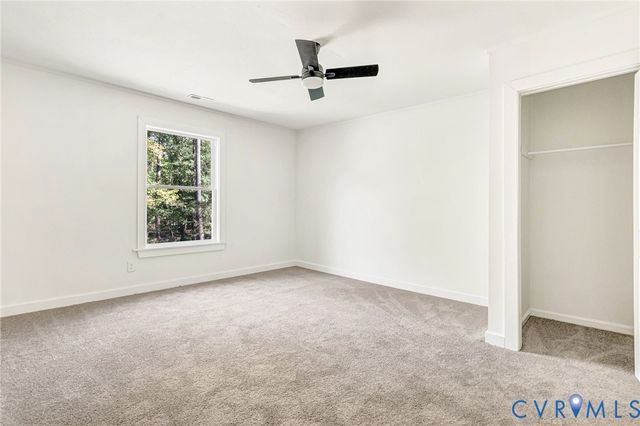 17033 N Telegraph Rd, Doswell, VA 23047