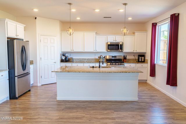 8020 Flint Springs Drive, Sun Valley, NV 89433