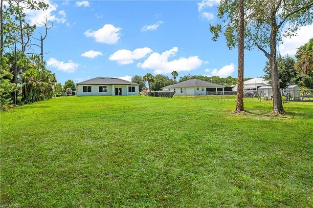 718 Robert AVE, Lehigh Acres, FL 33936
