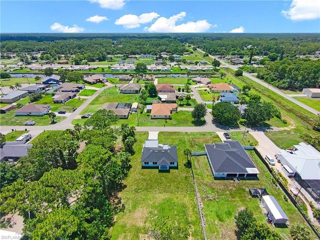 718 Robert AVE, Lehigh Acres, FL 33936