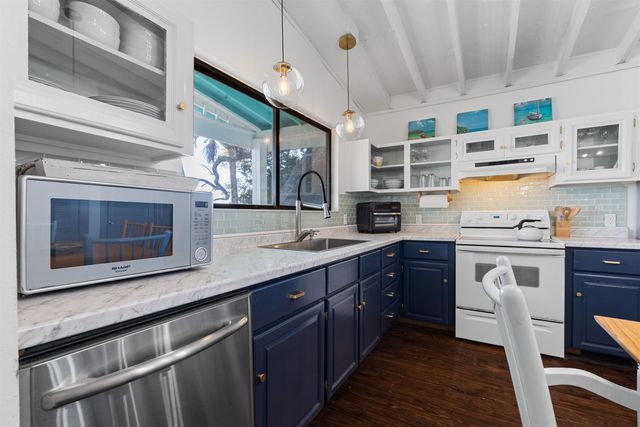 2619 Buccaneer Rd., Isle Of Palms, SC 29451