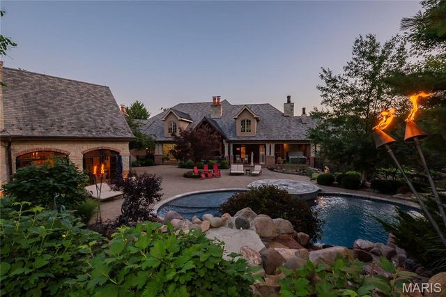 4 Slate River Way, Wentzville, MO 63385