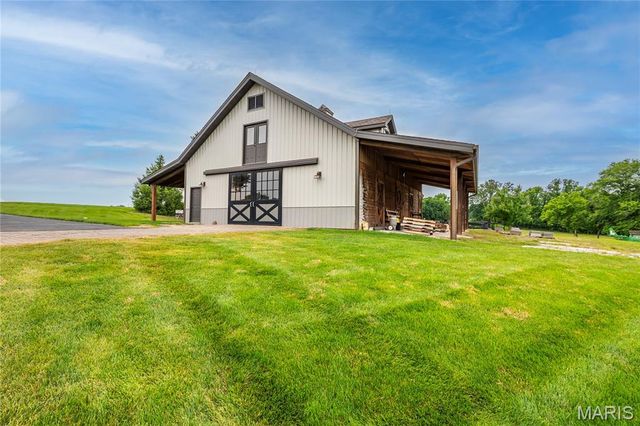4 Slate River Way, Wentzville, MO 63385