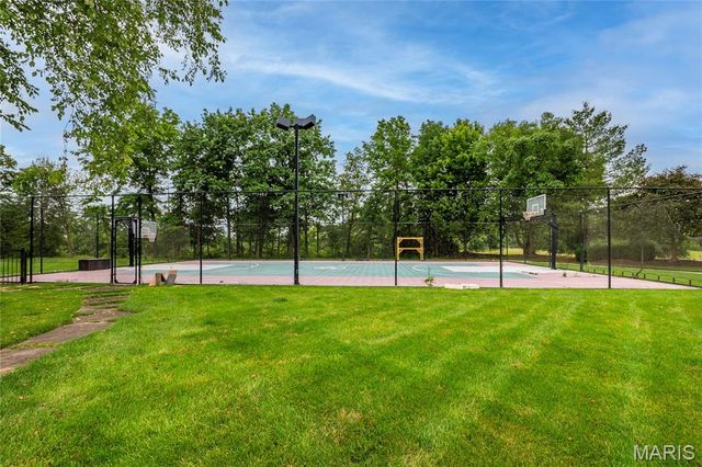 4 Slate River Way, Wentzville, MO 63385