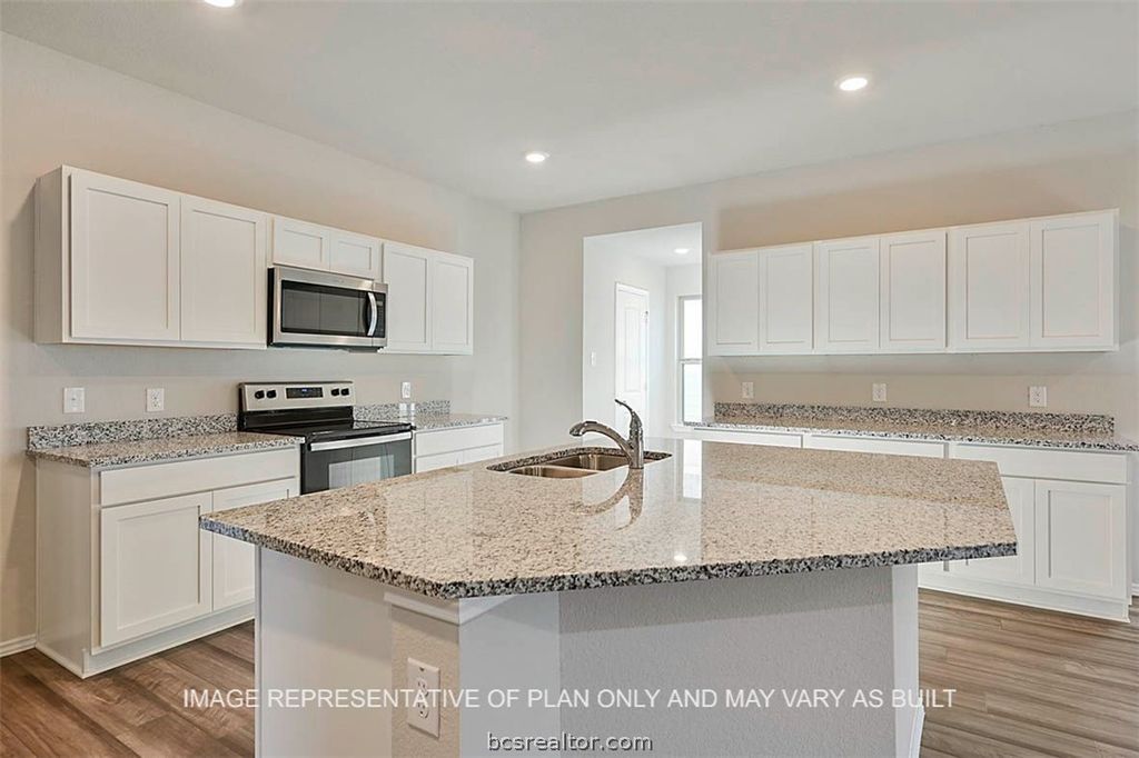 1101 Legrand Street, Brenham, TX 77833 — photo 2