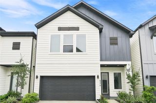 835 Dorchester Street D, Houston, TX 77022