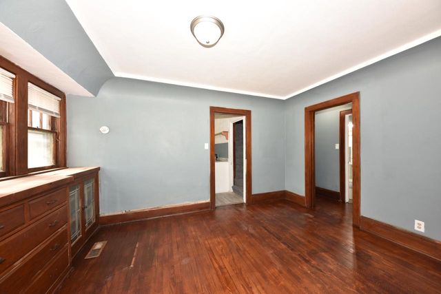 4503 N 28th STREET, Milwaukee, WI 53209